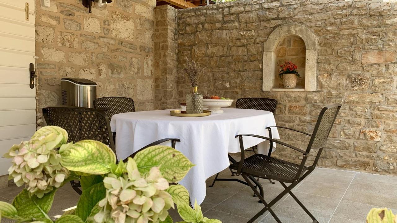 Heritage House Dvor Sutivan Dış mekan fotoğraf